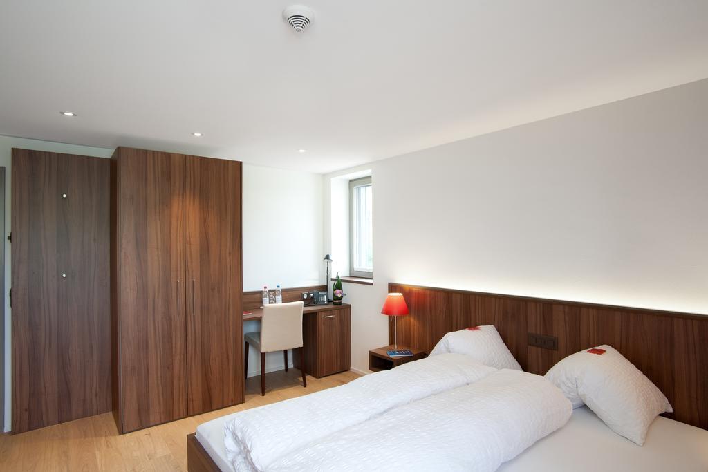 Seehotel Delphin 마이스터슈반덴 객실 사진